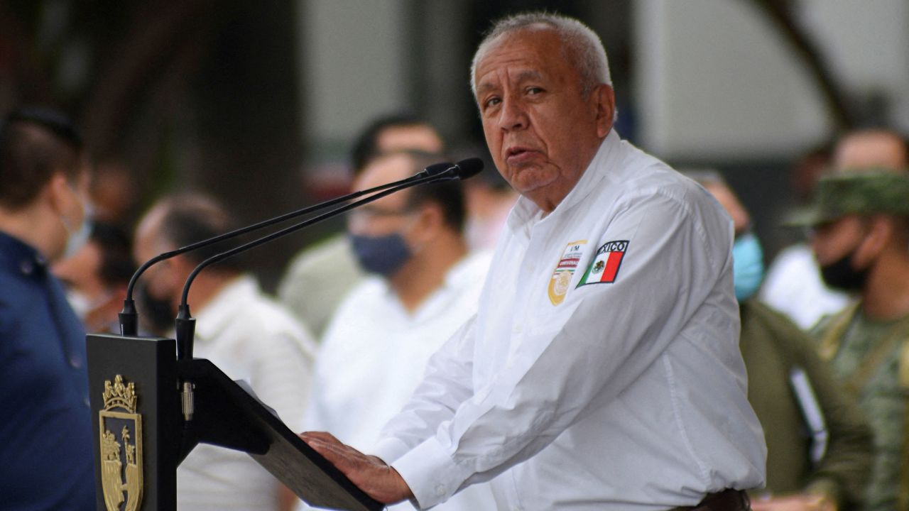 El Comisionado del Instituto Nacional de Migración, Francisco Garduño, habla en Tuxtla Gutiérrez, México, el 19 de marzo de 2021.