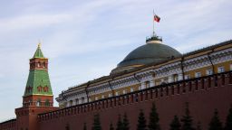 MOSCOW, RUSSIA - 2022/05/20: The Russian tricolor flag is seen on top of the Kremlin Senate located inside the Kremlin Wall. (Photo by Vlad Karkov/SOPA Images/LightRocket via Getty Images)