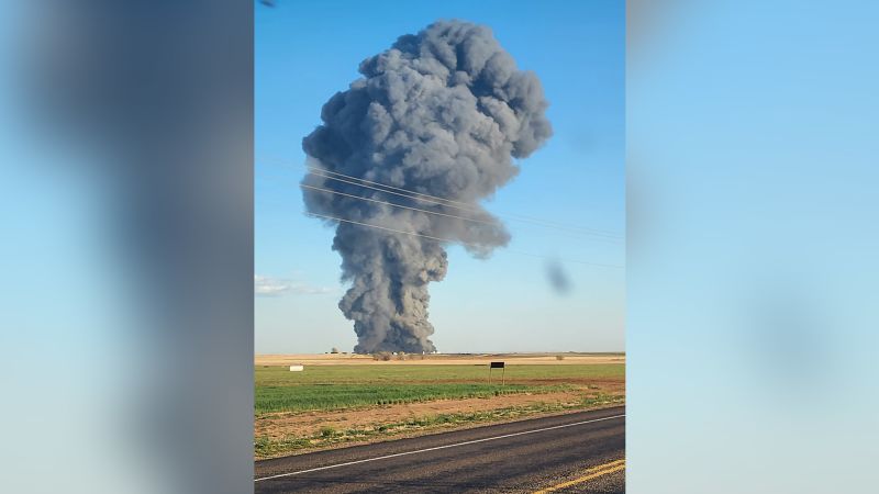 NextImg:Thousands of cattle killed in explosion and fire at Texas dairy farm | CNN