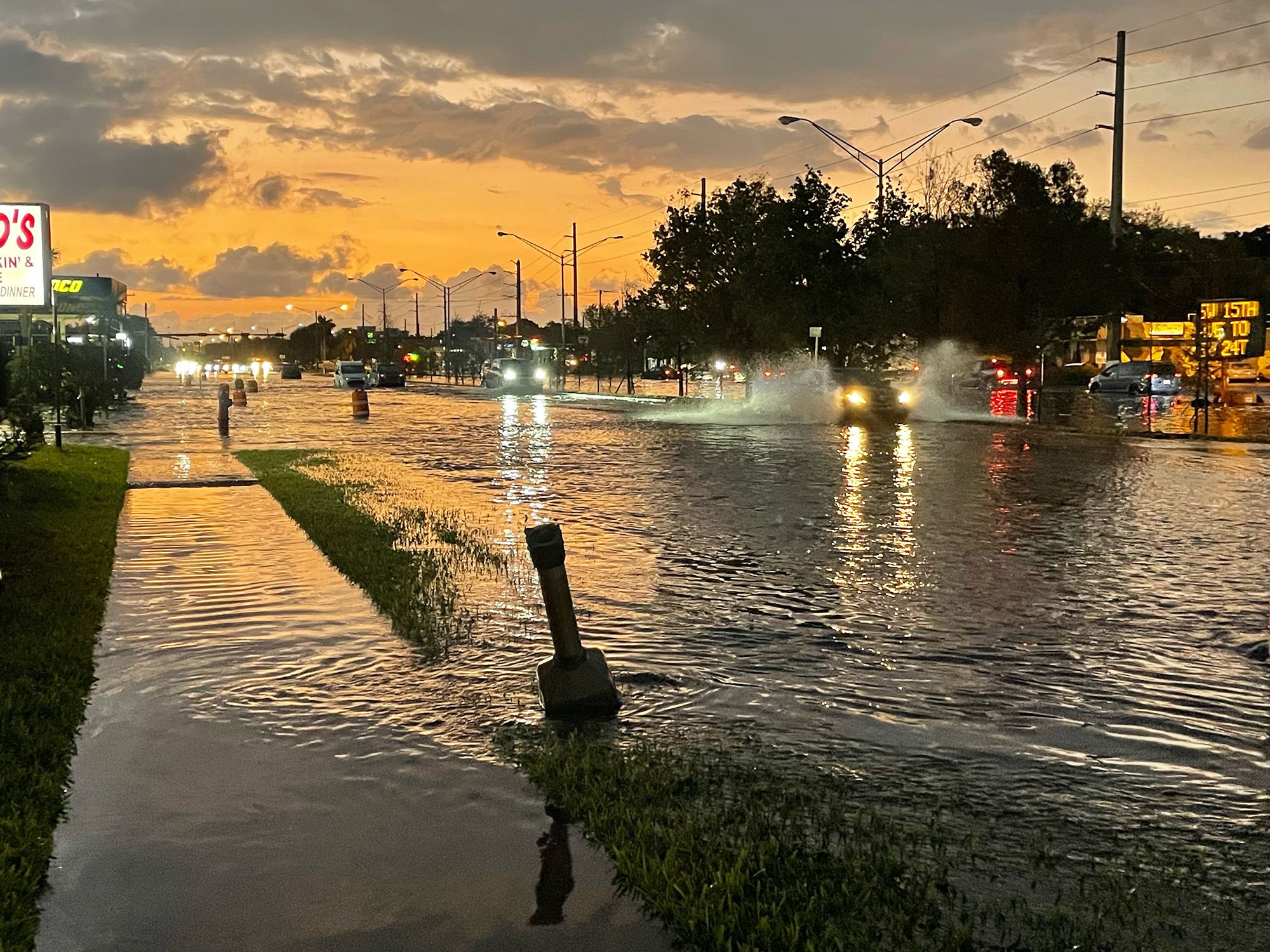 BOCA RATON FLOODING: Major Road Closed Due To High Waters Late Sunday  Afternoon 