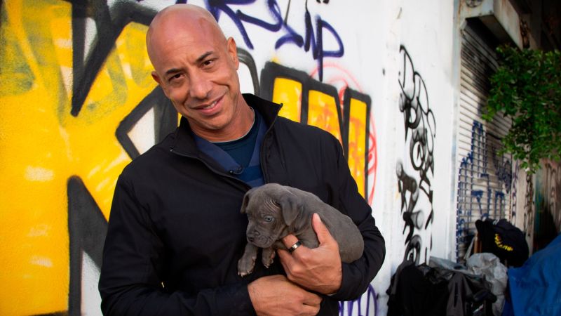 Dr. Kwane Stewart, who cares for the pets of those experiencing homelessness, is CNN’s Hero of the Year