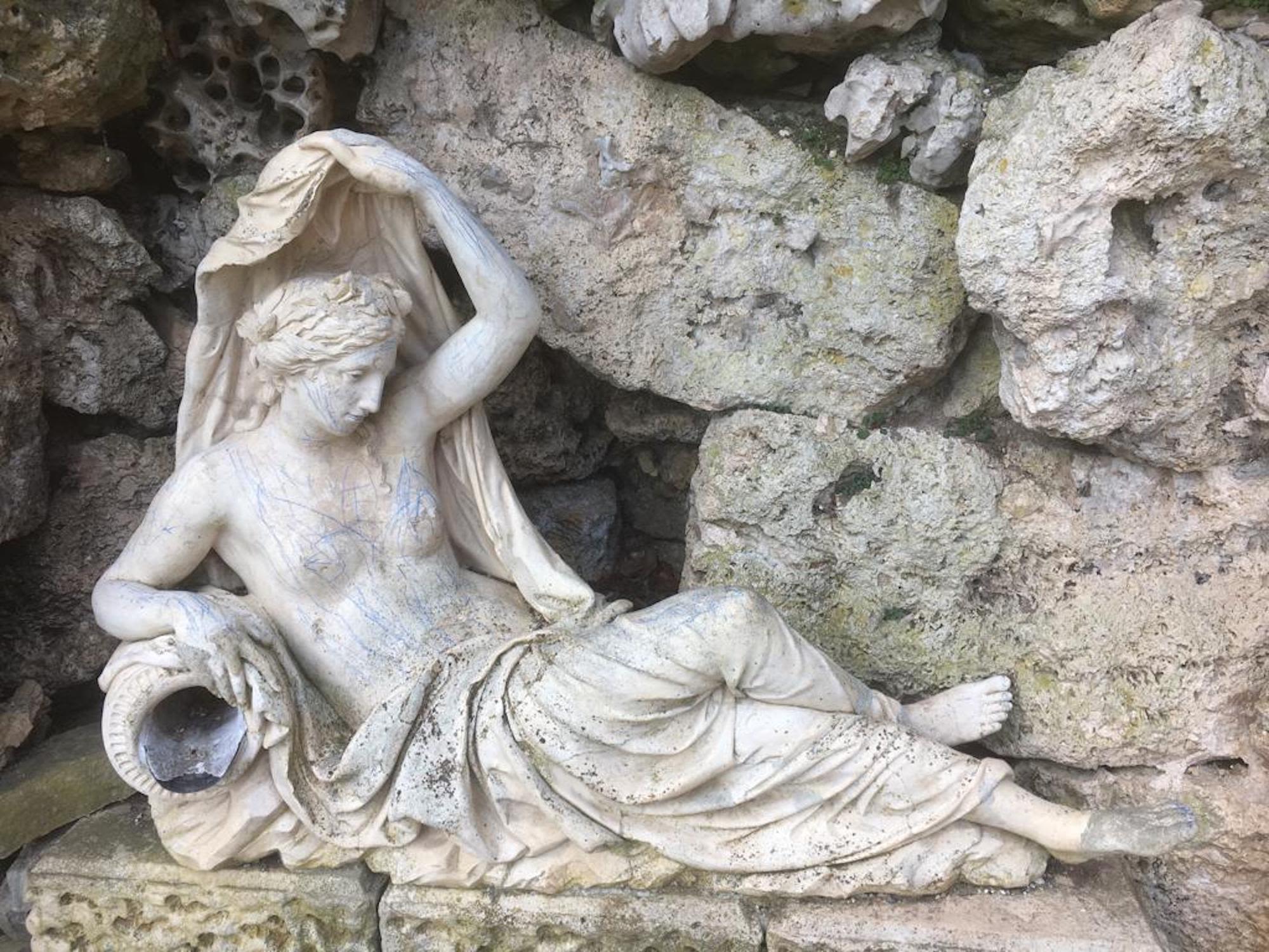 01 sabrina statue vandalized