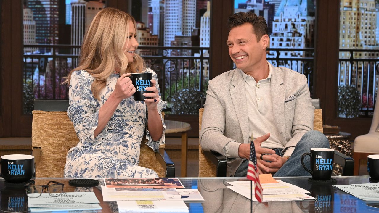 Kelly Ripa and Ryan Seacrest on "Live! With Kelly and Ryan" on Thursday.
