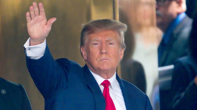 NextImg:Trump files personal financial disclosure report | CNN Politics