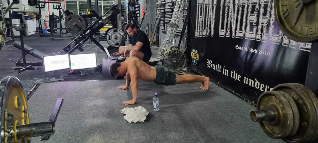 This Guy Did 2,400 Pushups in 11 Hours and 5 Minutes for a Bet