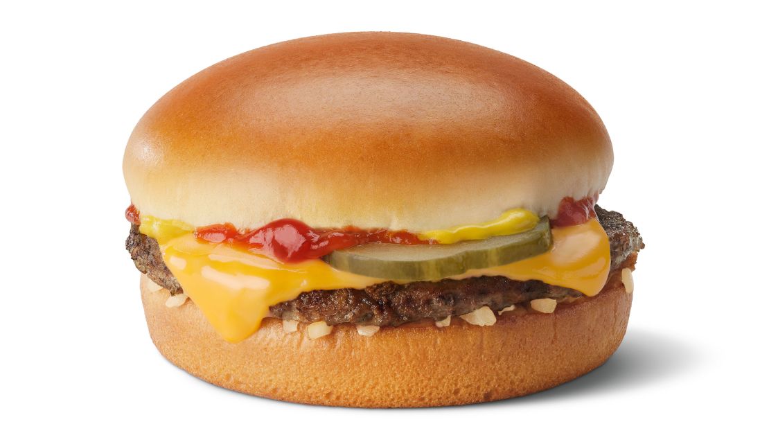 Nawet skromny cheeseburger otrzymuje ulepszenie.