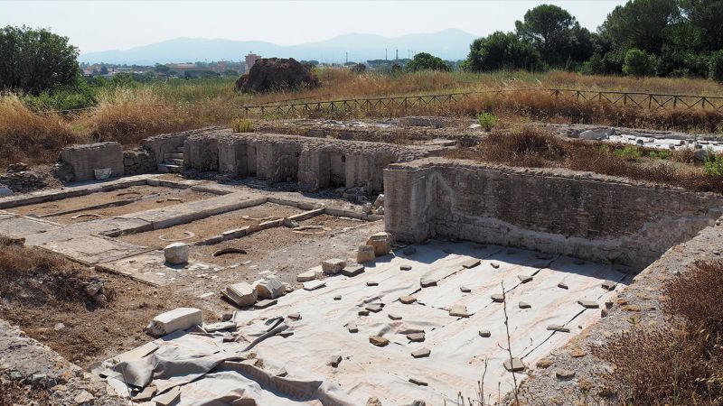 NextImg:Ancient winery gave rich Romans a taste of winemaking — without the hard work | CNN