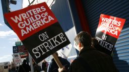 Members of the Writers Guild of America East walk the picket line outside of Chelsea Piers studios in New York November 7, 2007. Some 12,000 members of the Writers Guild of America walked off the job after last-ditch talks with a federal mediator collapsed.  