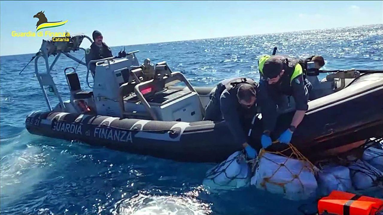 Kokain bernilai hampir 0 juta ditemui terapung di laut lepas Itali