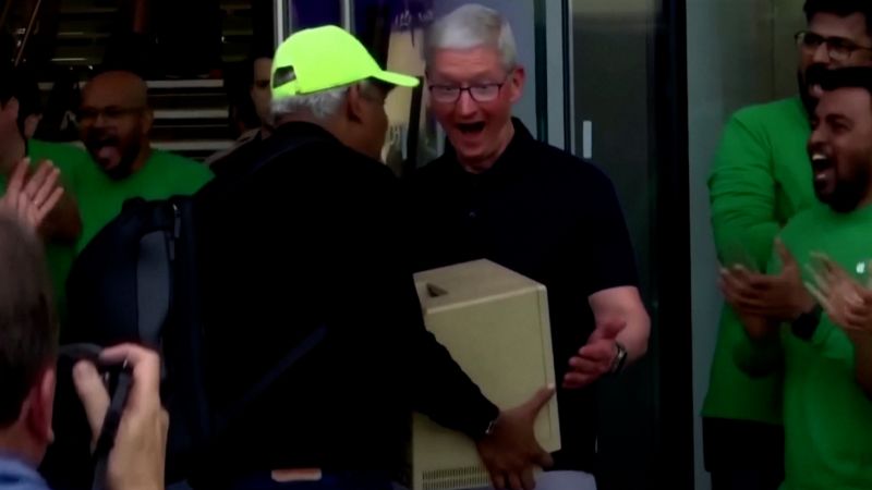 Watch: Apple CEO Tim Cook inaugurates first Apple store in India | CNN Business