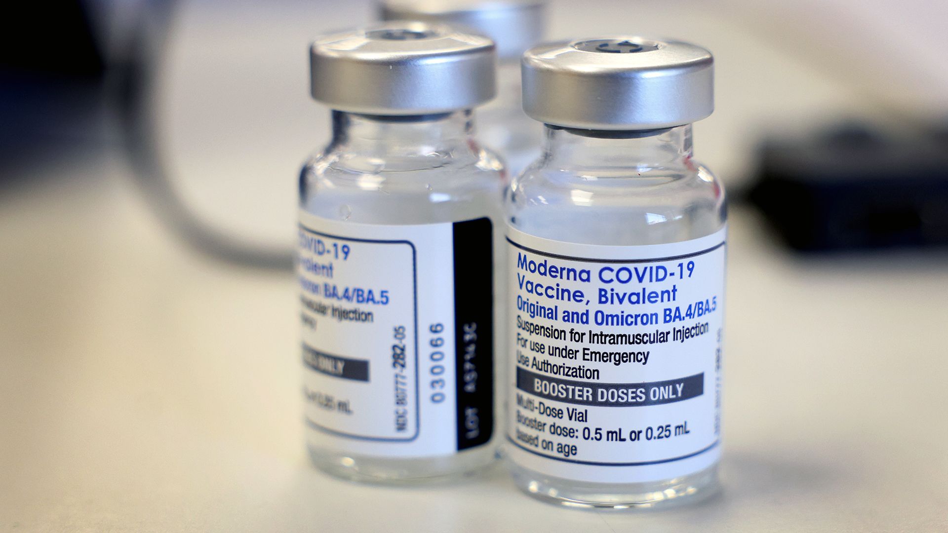 Who makes the bivalent COVID vaccine?