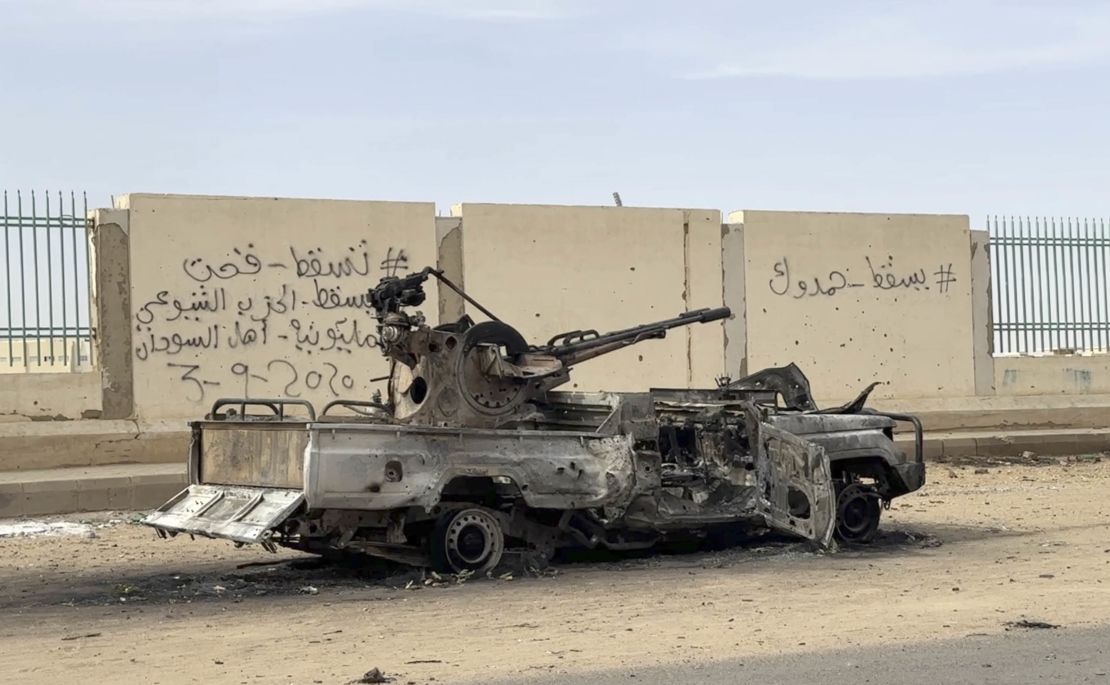 A Rapid Support Forces (RSF) vehicle damaged in clashes with the Sudanese Armed Forces.