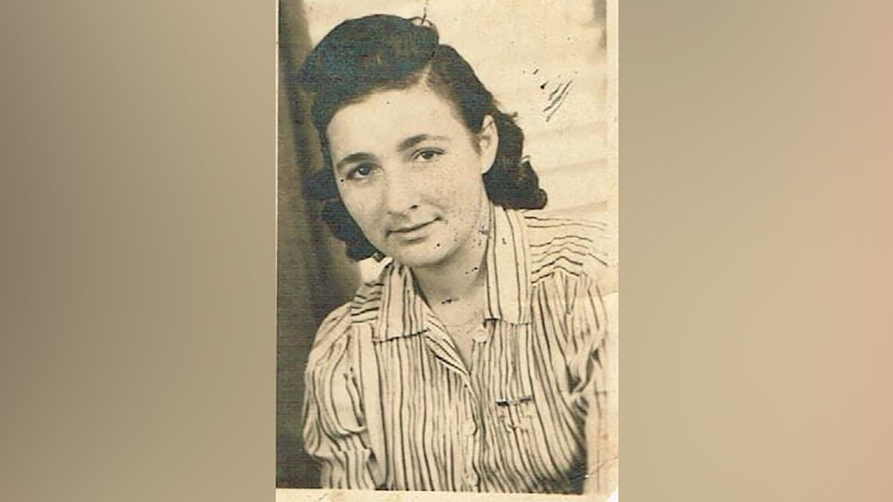 Aliza Vitis-Shomron is pictured here in 1945, soon after the end of the war.