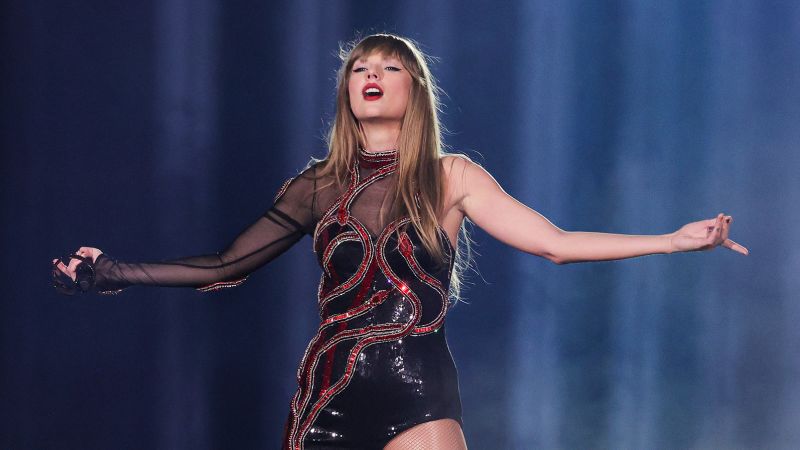 Taylor Swift is sending a powerful message to women on the Eras tour | CNN