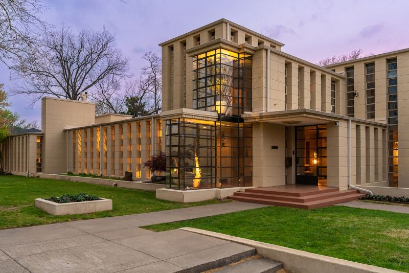 Frank Lloyd Wright's newly restored Westhope mansion is selling