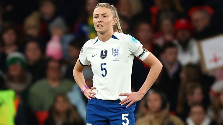 Soccer Football - Women's Finalissima - England v Brazil - Wembley Stadium, London, Britain - April 6, 2023
England's Leah Williamson wears a purple wristband in support of Canada's women's national football team, which is seeking equality with the men's national team REUTERS/Molly Darlington