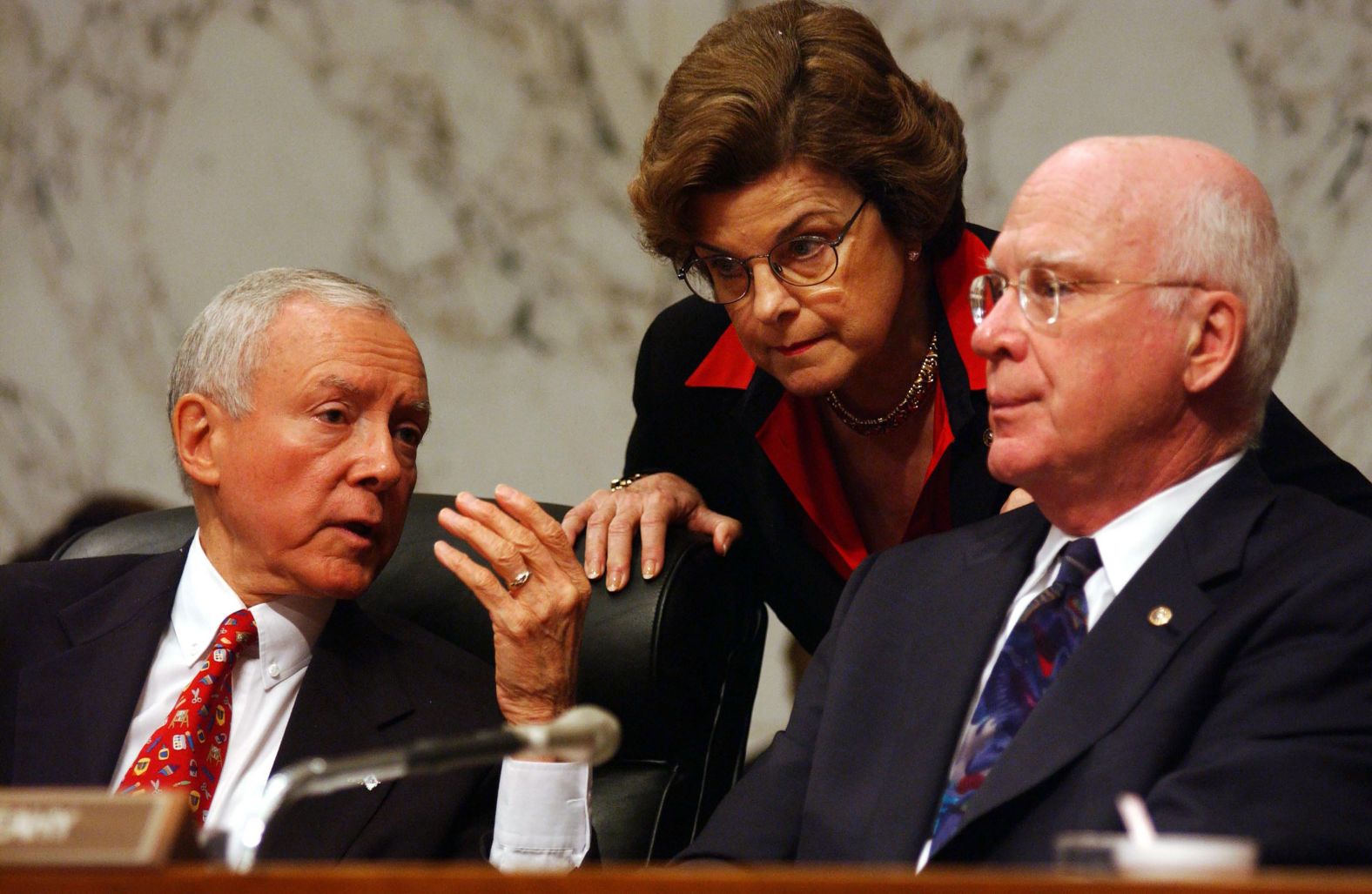 From left, Chairman Orrin Hatch, Feinstein, and ranking Democrat Patrick J. Leahy chat in 2003 while considering the nomination of William H. Pryor Jr. to be US Circuit judge for the 11th Circuit.