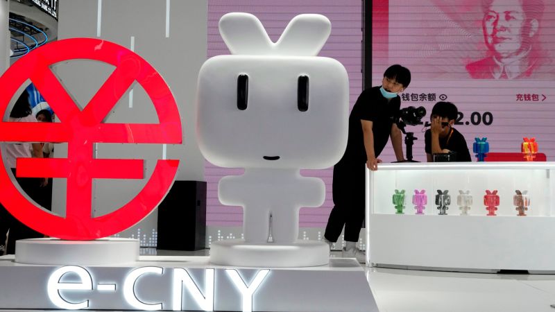 NextImg:China makes major push in its ambitious digital yuan project | CNN Business