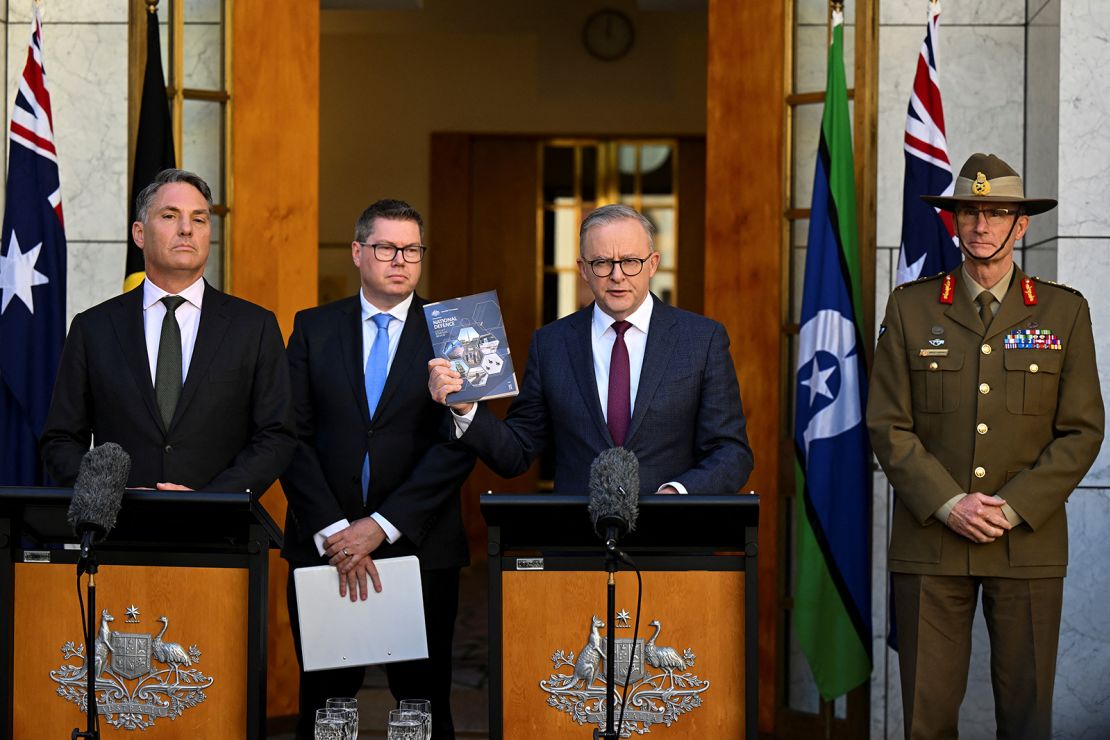 Australian Prime Minister Anthony Albanese held a news conference with senior defense ministers in Canberra, Australia April 24, 2023. 