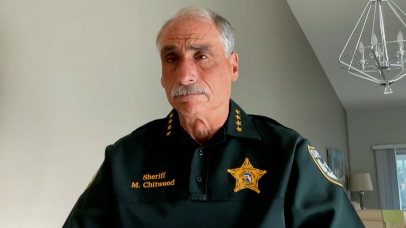 ‘Cowardly scumbags’: Hear sheriff sounding off on extremist group in his county | CNN