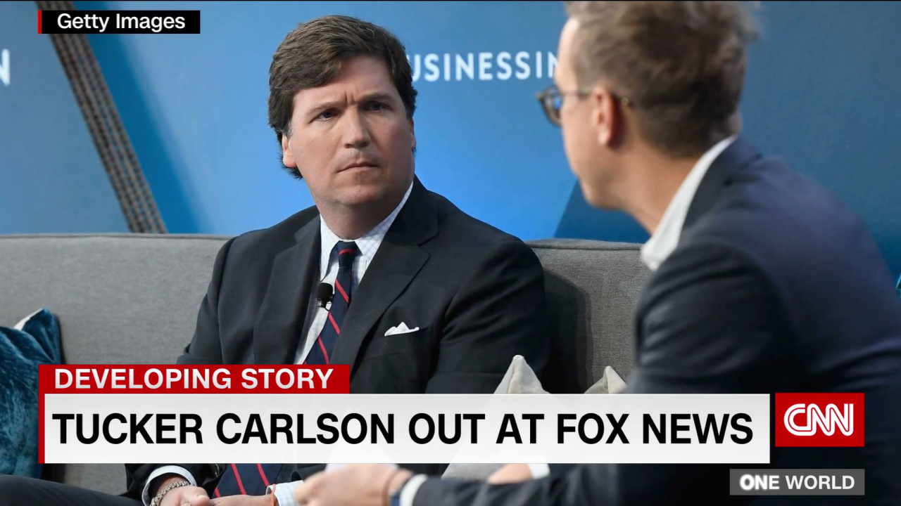 exp oliver darcy tucker carlson; don lemon  FST 042412PSEG2 cnni world_00002001.png