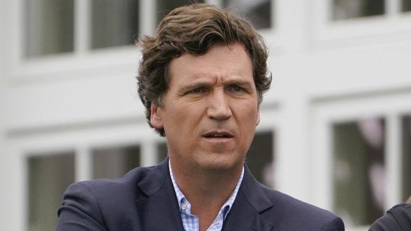 NextImg:New York Times: Tucker Carlson texted 'It's not how white men fight' | CNN Business
