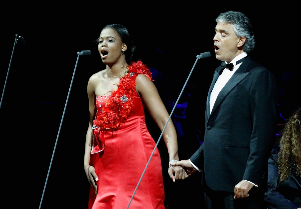 Pretty Yende performs with tenor Andrea Bocelli in Johannesburg, in July 2010.