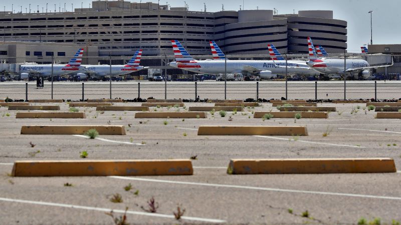 Read more about the article 3 TSA officers were injured in an ‘unprovoked and brazen’ attack by a female traveler at a Phoenix airport agency says – CNN