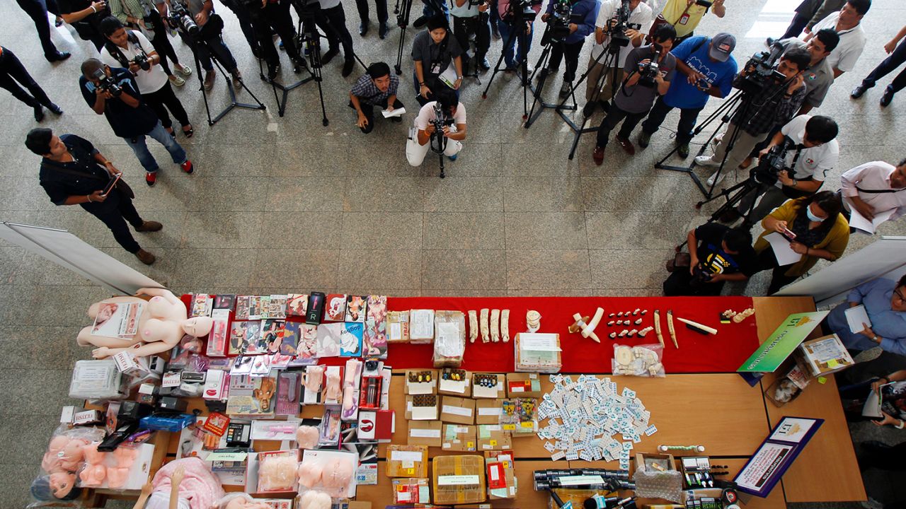 Custom officers confiscated at least 500,000 Thai baht ($15,000) worth of goods, including sex toys, e-cigarettes and products made of ivory in February 2015.