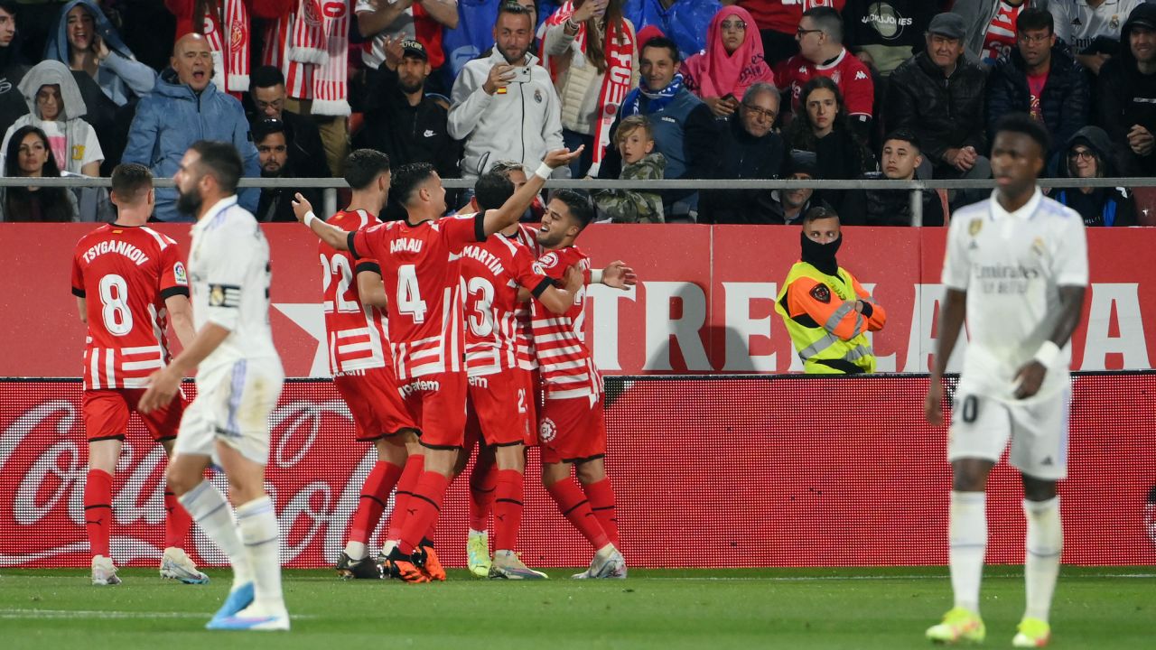 Girona players celebrate Taty Castellanos' fourth goal.