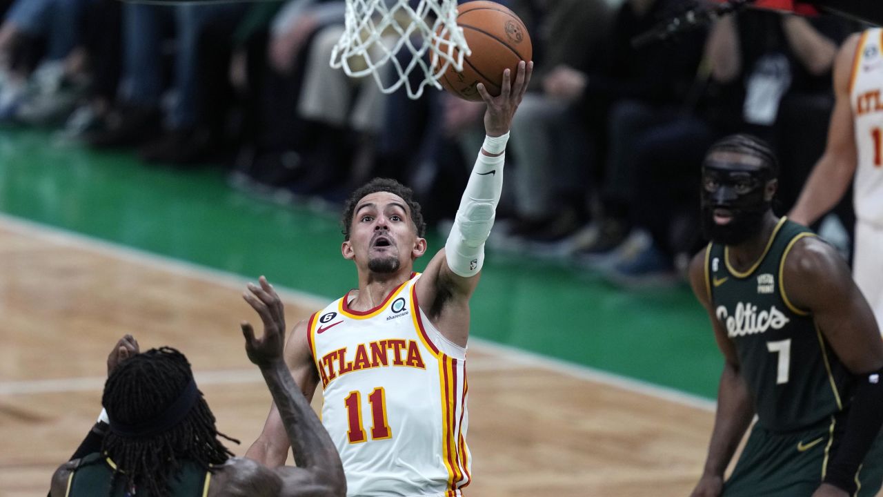 Trae Young carried the Hawks to victory, even in the absence of Dejounte Murray.