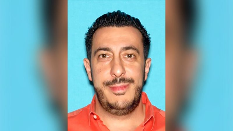 NextImg:Los Angeles man accused of treating thousands of people without a medical license for years, DA says | CNN