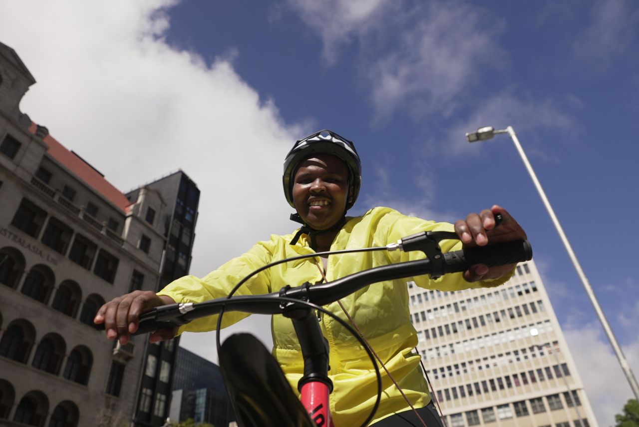 Zintle Limba took part in a Learn2Cycle workshop.