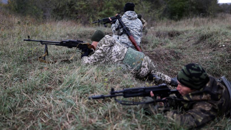 NextImg:Russian ground forces 'bigger today' than at start of the war in Ukraine, US general says | CNN Politics