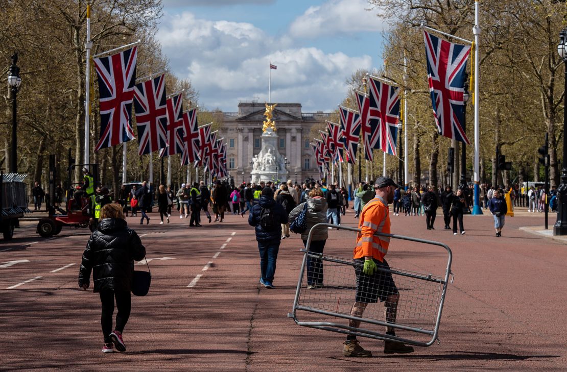 If you can get a space, the best place to see the procession will be the Mall.