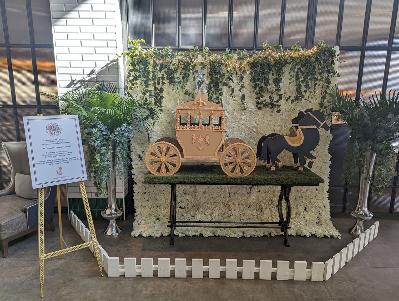 Hilton London Bankside has created a chocolate carriage to celebrate the coronation.