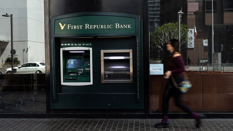 JPMorgan Chase to buy most First Republic assets after bank becomes third in US to fail since March | CNN Business