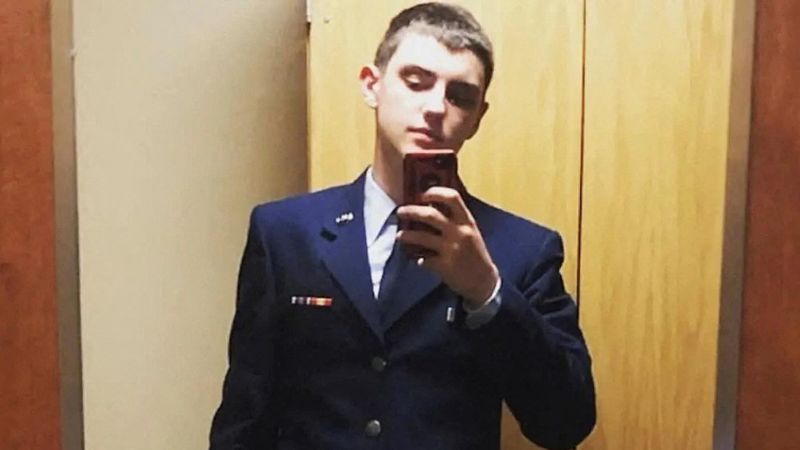 NextImg:Air Force suspends leadership for unit of suspected Pentagon document leaker | CNN Politics