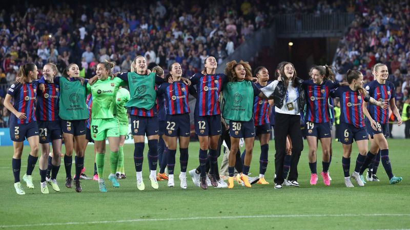 NextImg:Barcelona reaches third straight Women's Champions League final with draw against Chelsea | CNN