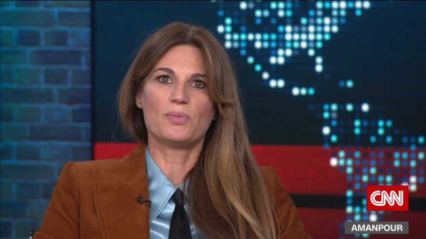 exp Jemima Khan amanpour intw FST 042801PSEG3 cnni world_00002201.png