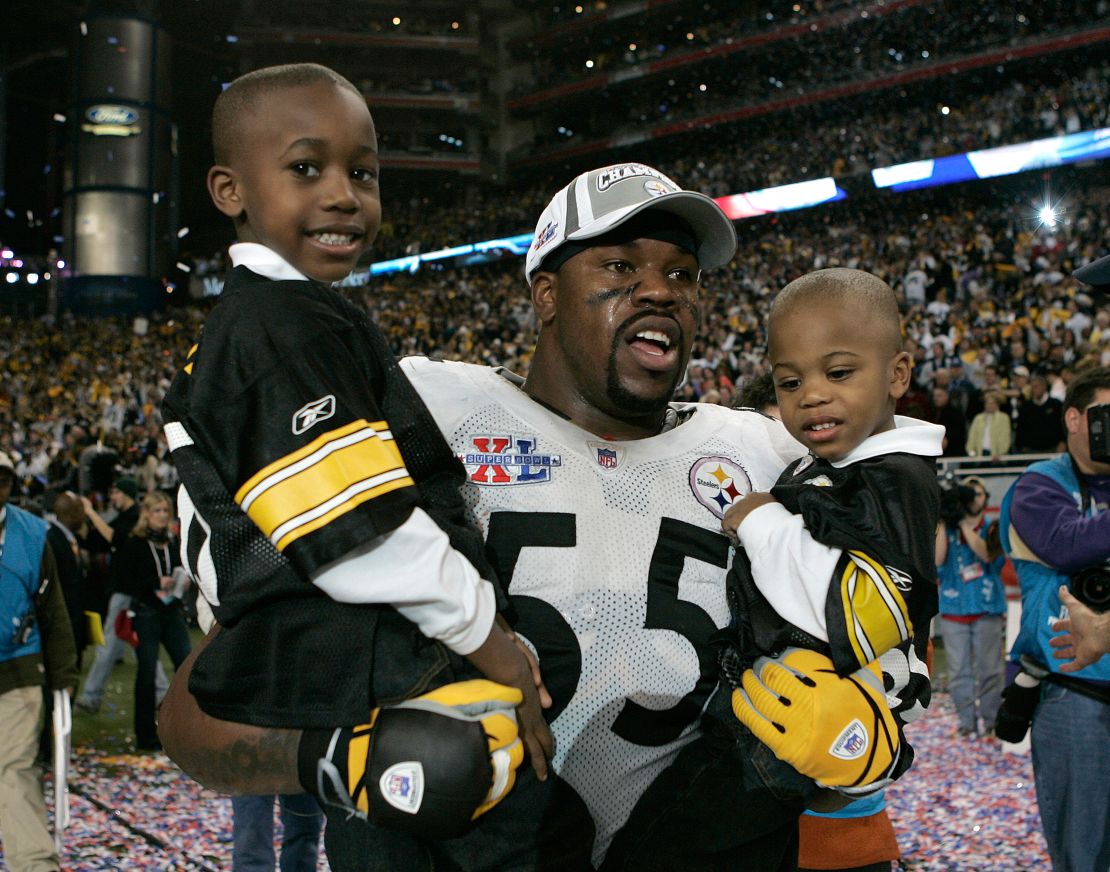 Joey Porter with his sons Joey Jr. and Jacob after winning the Super Bowl.