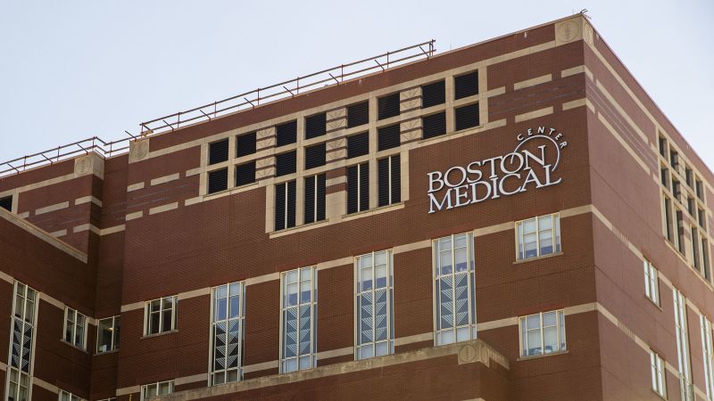 NextImg:More migrants are showing up nightly at a Boston hospital. Dozens, most from Haiti, slept in the lobby this week | CNN