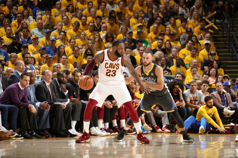 LeBron James Vs. Steph Curry: Old Rivalries Reignite As LA Lakers Face ...