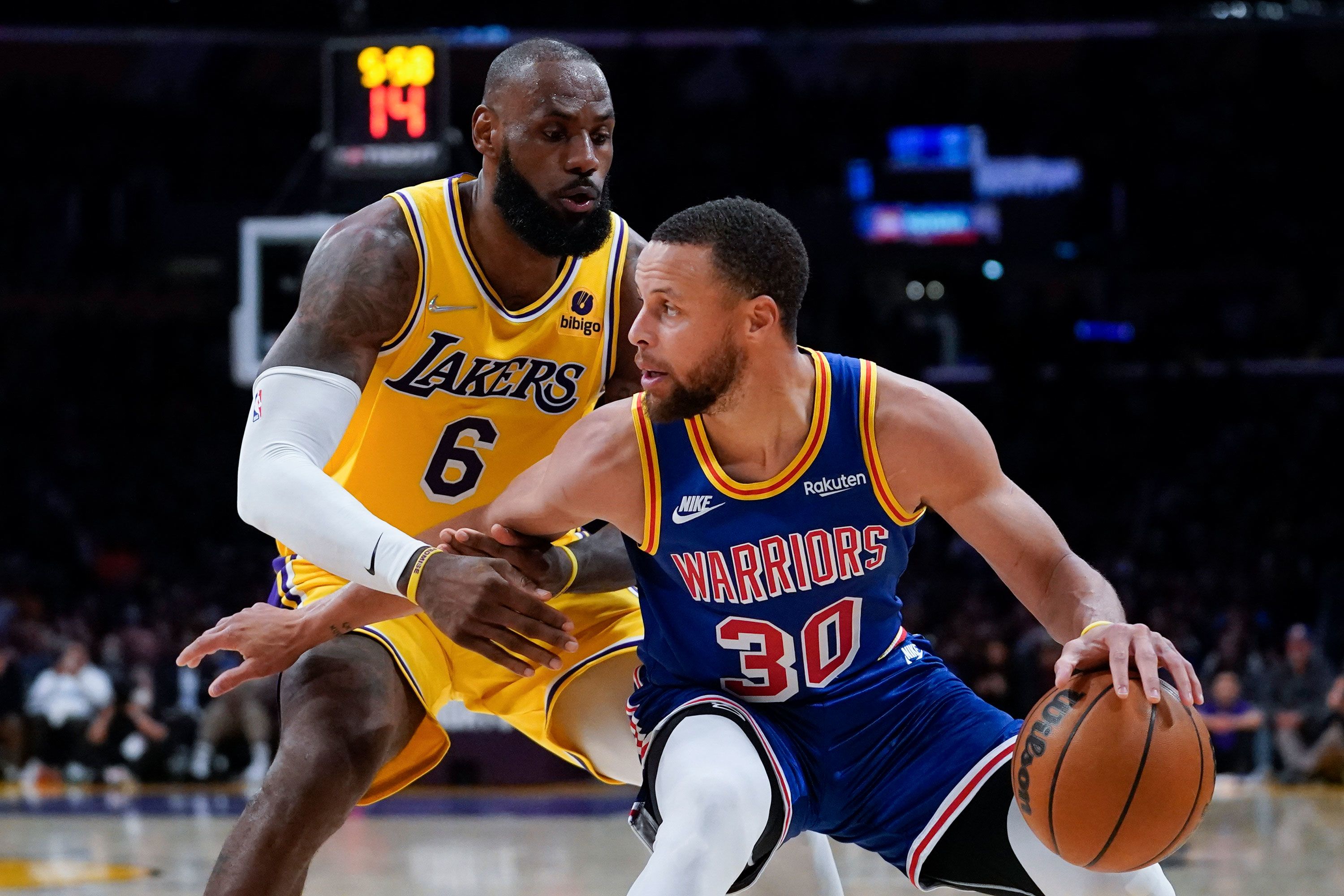 LeBron James vs. Steph Curry: Old rivalries reignite as LA Lakers face  Golden State Warriors