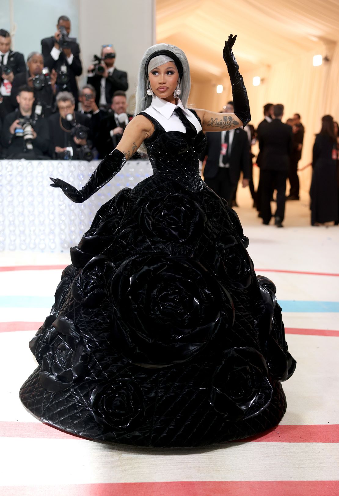 The 2023 Met Gala's Pearl Trend Is Omnipresent On The Carpet