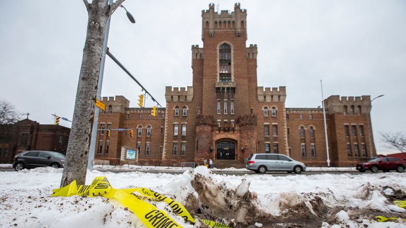 NextImg:'No basis for criminal charges' in deadly concert stampede at Rochester event venue, city officials say | CNN