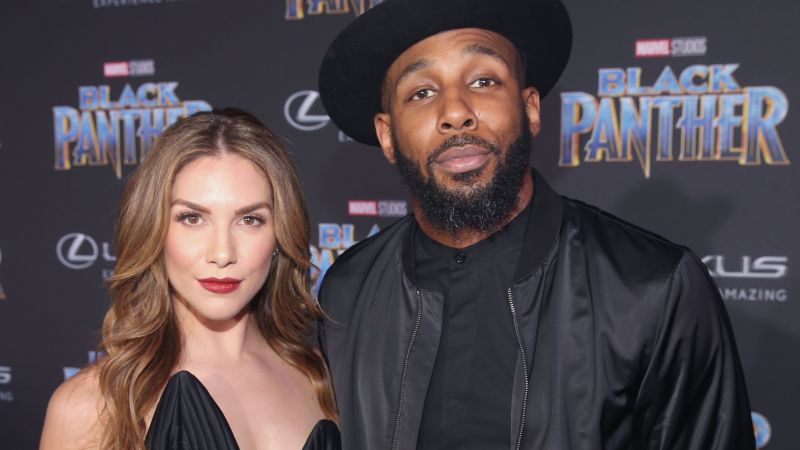 NextImg:Allison Holker gives first interview since losing Stephen 'tWitch' Boss | CNN