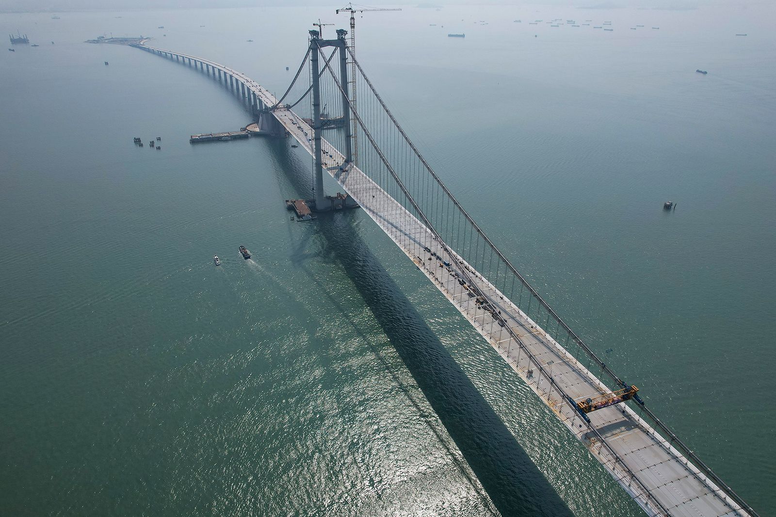 https://media.cnn.com/api/v1/images/stellar/prod/230502121348-lingdingyang-bridge.jpg?c=original