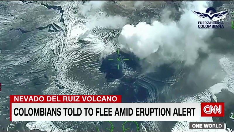 Volcano threatens homes of Colombian residents | CNN