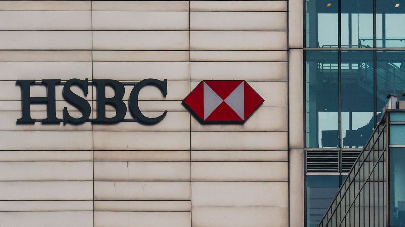 NextImg:HSBC says profits triple as it announces share buyback | CNN Business